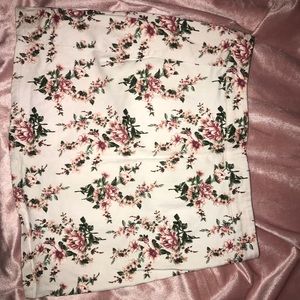 Floral mini skirt